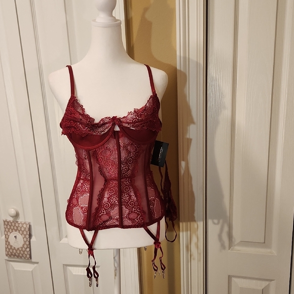 Frederick's of Hollywood Red Lace Corset - Picture 1 of 5